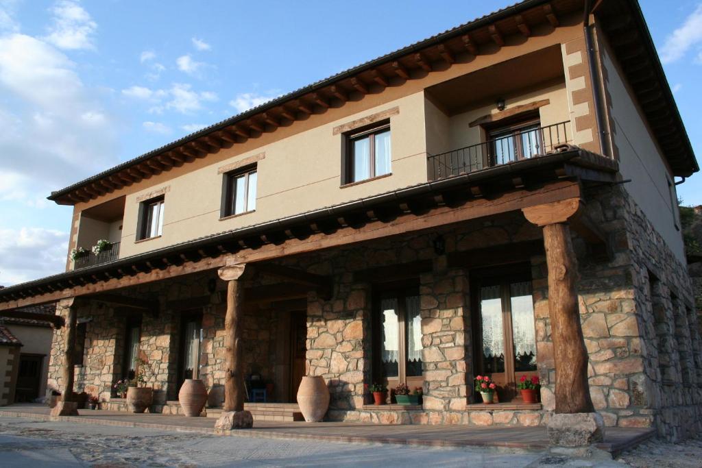 Hotel Los Arrenes De Tarancueña Zewnętrze zdjęcie