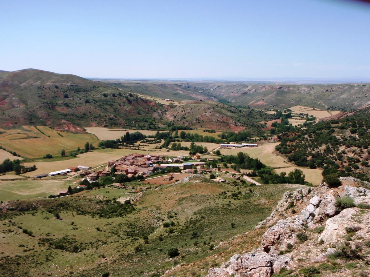 Hotel Los Arrenes De Tarancueña Zewnętrze zdjęcie